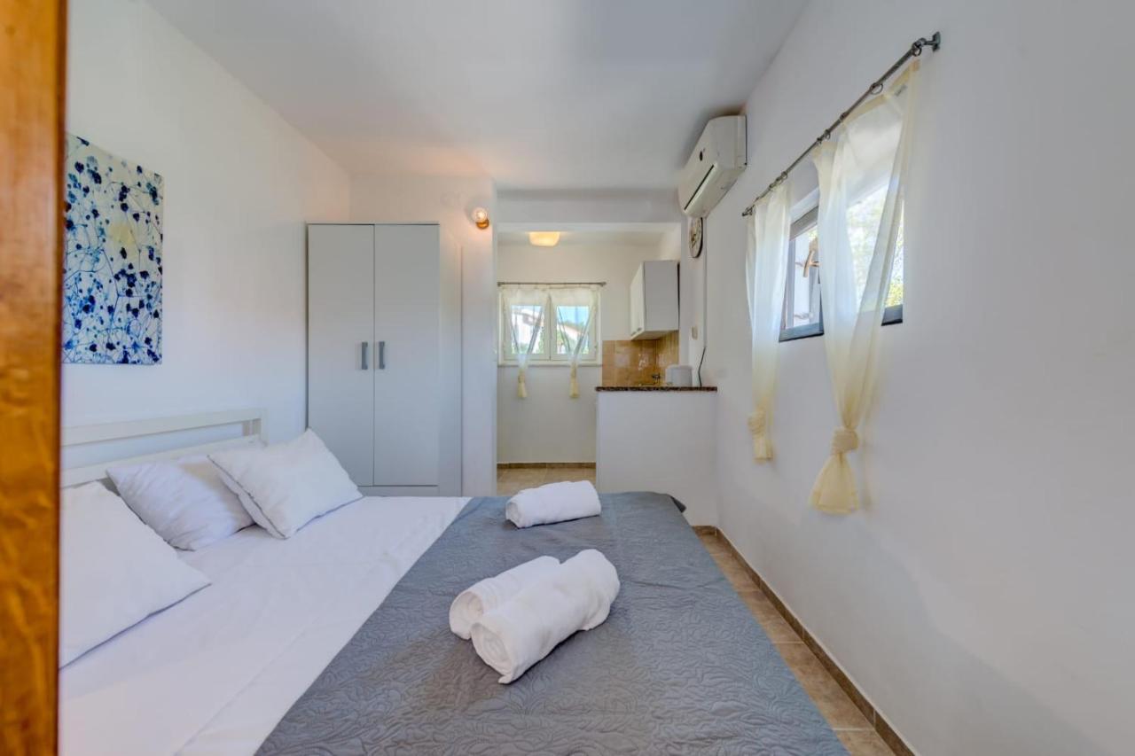 Holiday Home Kalinic Slatine Exterior foto